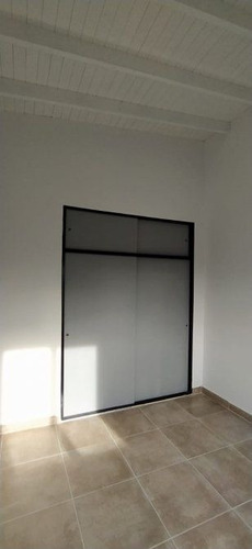 Imagen 16 de 19 de Magnifico Departamento En Venta De 4 Ambientes En Turdera