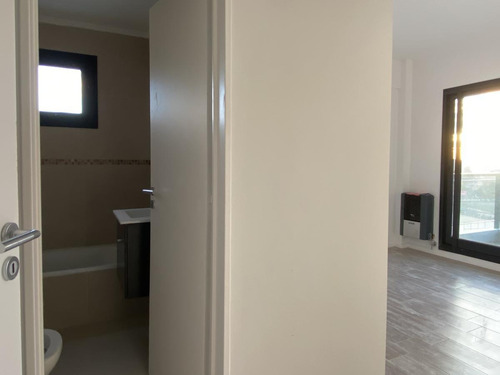 Imagen 14 de 30 de Venta 4 Ambientes Caballito Con Cochera Opcional Parrilla Sum Orientacion Norte