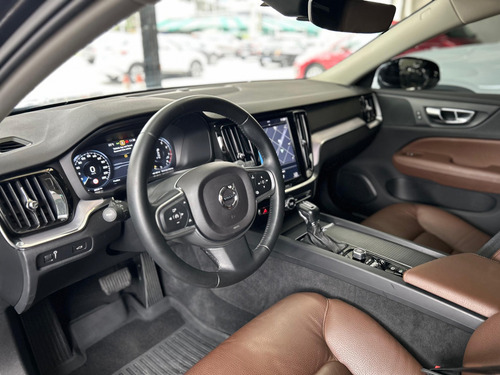 Volvo V60 2.0 T5 GASOLINA MOMENTUM GEARTRONIC