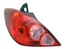 Faro Trasero Izq. (hatch-back) Nissan Tiida Hatch 2007-08