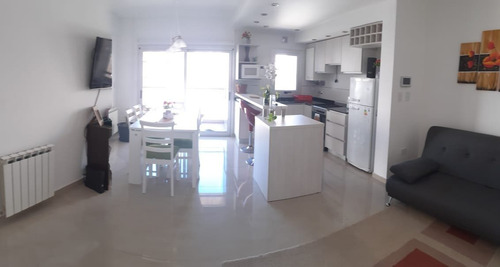 Imagen 5 de 15 de Venta Departamento De 2 Ambientes - Cfte Abierto - Catamarca 2000