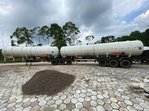 Imagem 2 de 5 de Carreta Bitrenzão Tanque 62.000l Ano 2019 Rodotec C/ Bottom