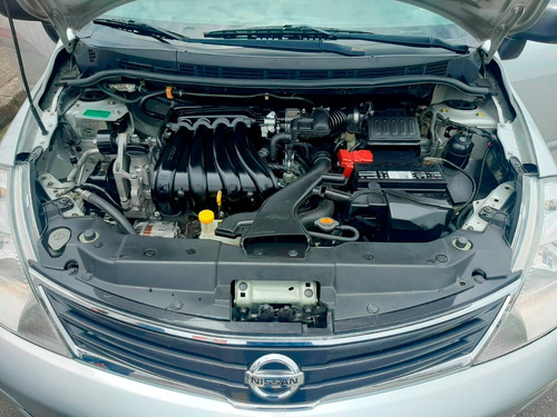 Nissan Tiida 1.800