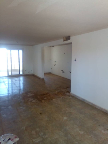 Imagen 3 de 14 de Apartamento En Obra Blanca Res.carenero Costa Azul