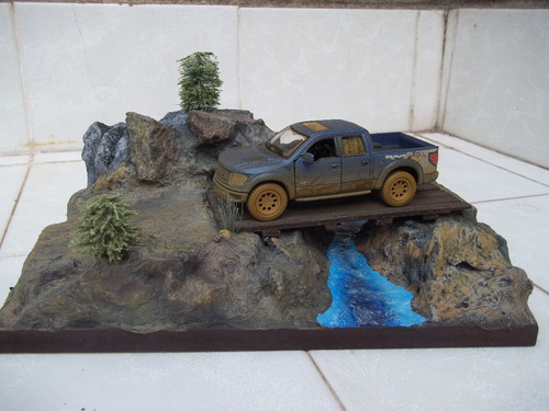 Ford Raptor F150 Svt Supercrew 2013 Diorama Kinsmart 1/46