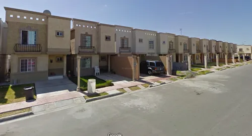 Casa En Vente, Col Quinta Real, Matamoros, Tamaulipas, Remate Bancario Jmjc81
