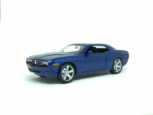 Miniatura Dodge Challenger Concept Azul 2006 1:18 Maisto