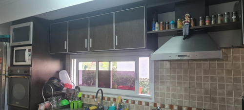 Imagen 8 de 19 de Gran Oportunidad - Casa 4 Dorm 4 Bañ Piscina Excelentes Vistas - La Estanzuela
