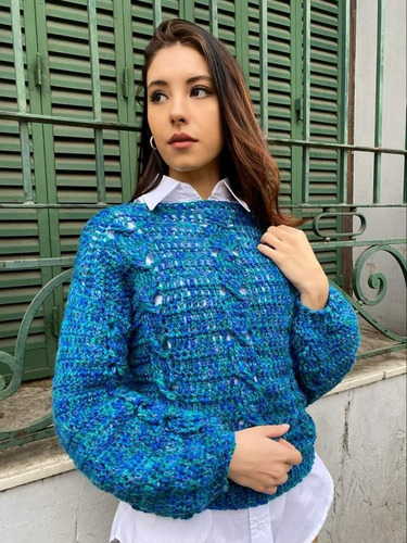 Imagen 2 de 4 de Sweater Tejido A Crochet Con Trenzas