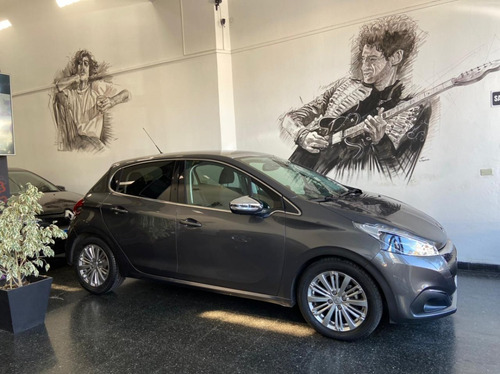 Peugeot 208 1.6 Allure Plus Hdi