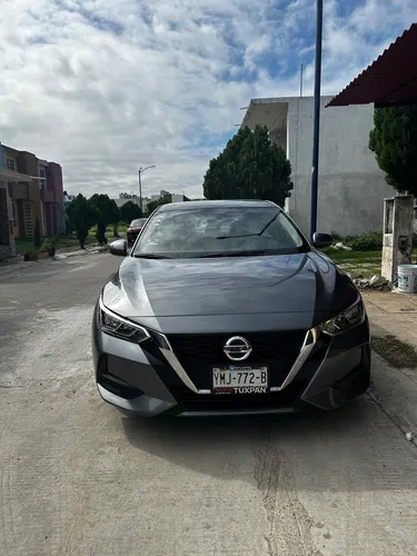 Nissan Sentra 2.0 Advance Cvt