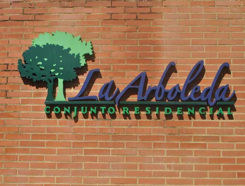 Imagen 2 de 14 de Apartamento Res. La Arboleda - La Vaquera