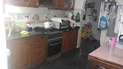 Imagen 3 de 17 de Casa En Venta En Lanús Oeste