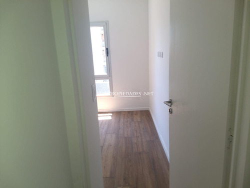 Imagen 8 de 13 de Departamento En Venta 1 Dormitorio En Berazategui