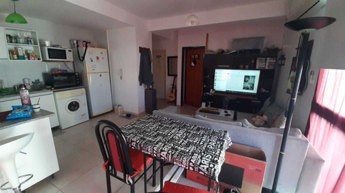 Imagen 9 de 14 de Departamento 2 Ambientes Castelar Sur, Cercano A La Reserva