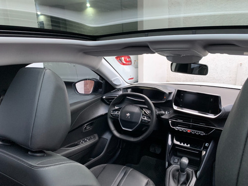 Imagen 24 de 25 de Peugeot 208 Feline Tiptronic 1.6 Año 2021 - Liv Motors