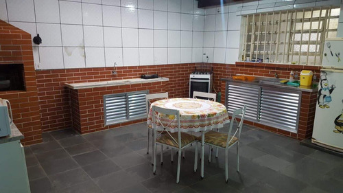 Imagem 9 de 14 de Casa 3 Quartos,2 Suíte,4 Vaga Na Garagem,varanda,piscina.