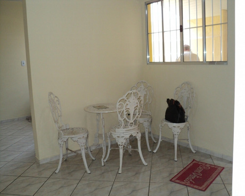 Imagem 12 de 30 de Aluga-se Casa 2 Dormitórios Próxima A Escola, Supermercados Dia, Coop, Av. São Paulo, Em Sorocaba, Reformada, Bairro Cruzeiro Do Sul, Além Ponte. - Ca00979 - 33337667