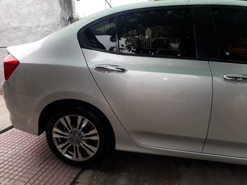 Imagen 12 de 14 de Honda City Exs Mt