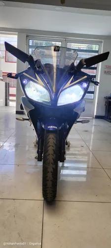 Vendo Yamaha R15 V2 2018
