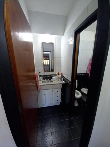 Imagen 8 de 12 de Lindo Departamento Al Frente (tipo Casa)