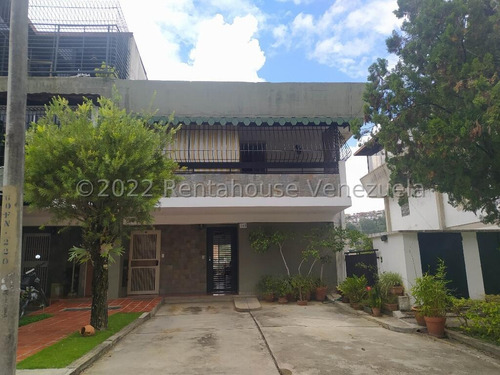 Se Vende Townhouse La Boyera