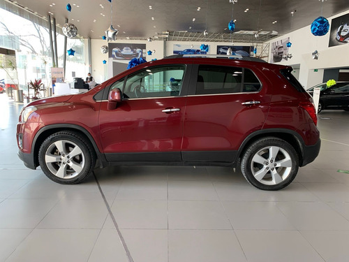 Imagen 7 de 15 de Chevrolet Trax 2014 1.8 Ltz Piel At