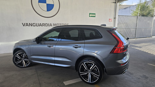 Volvo XC60 2.0 T5 R-design Awd At