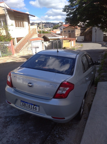 Imagem 4 de 12 de Lifan 530 2016 1.5 16v Talent 4p