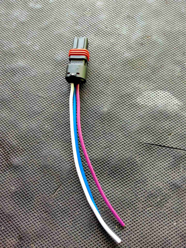 Arnés Conector Sensor De Temperatura Platina Clio Tres Pins