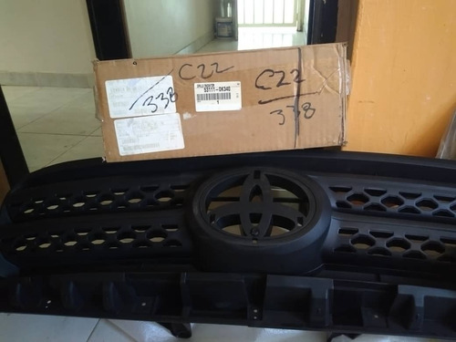 Parrilla Fortuner 09-11 Original 