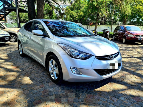 Hyundai Elantra 1.8 Gls At. 2013 68.000km Tomo Usado Fcio.