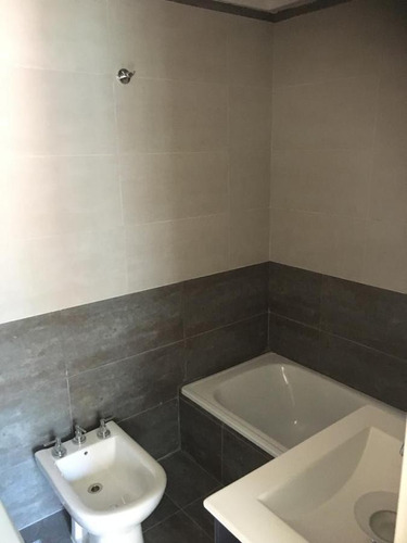 Imagen 12 de 14 de Departamento - Castelar Sur