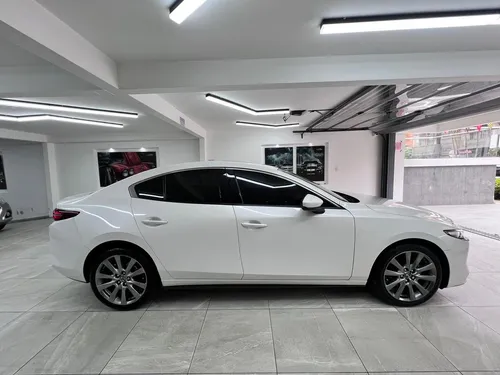 Mazda 3 Grand Touring AT 2.0 2022