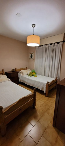 Imagen 18 de 30 de Quinta En Venta Pontevedra 7 Ambientes Pileta