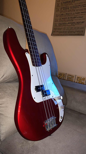 Bajo Squier Affinity Precission Bass