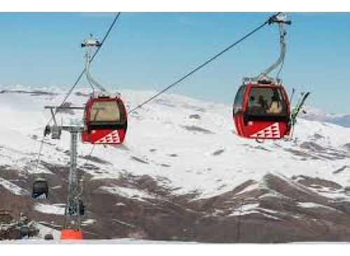 Valle Nevado / Amoblado / Resort Montaña