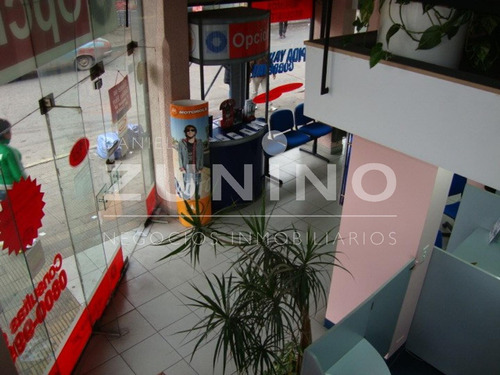 Imagen 5 de 11 de Importante Local Comercial En Esquina, Zona Céntrica