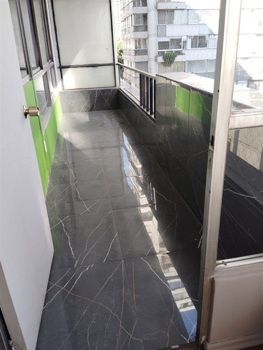 Departamento En Venta De 2 Dorm. En Providencia