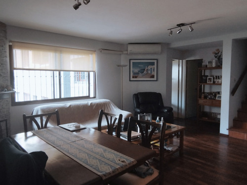 Venta Casa Ph 3 Dormitorios Garage Y Terraza Pocitos