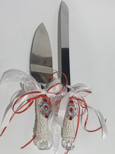 Imagen 2 de 3 de Set Para Servir El Pastel De Bodas, Torta De Novios Vea Foto