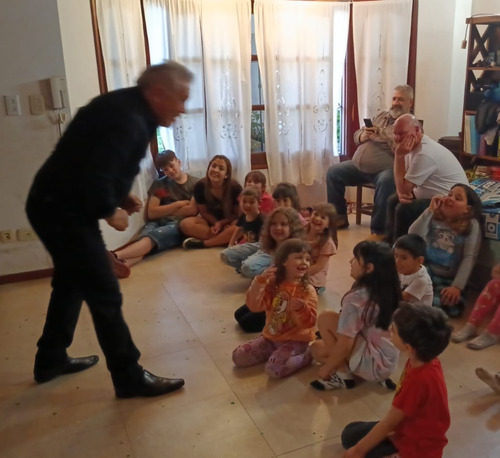 Animación Infantil Con Magia . Mago Julini Y Mucho Más!!!