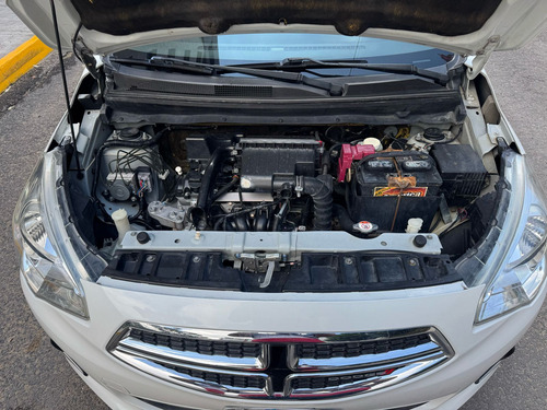 Dodge Attitude 1.2 Sxt Mt