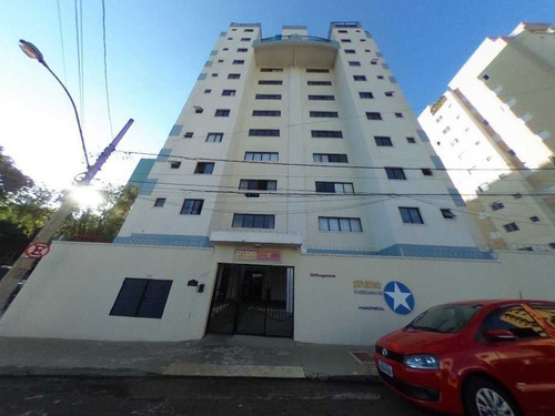 Venda De Apartamentos / Padrão Na Cidade De São Carlos 26604