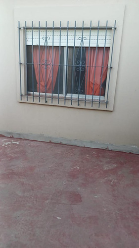Dúplex En Venta - 2 Dormitorios 1 Baño - 354mts2 - Guernica