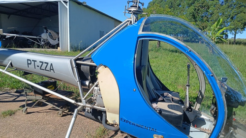 Helicóptero Dinaly H2s, Ano 2012, Com 30 Horas Totais.