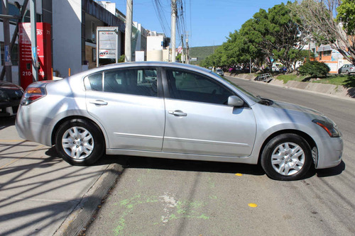 Imagen 11 de 15 de Nissan Altima 2010 4p S Basico Aut Cvt
