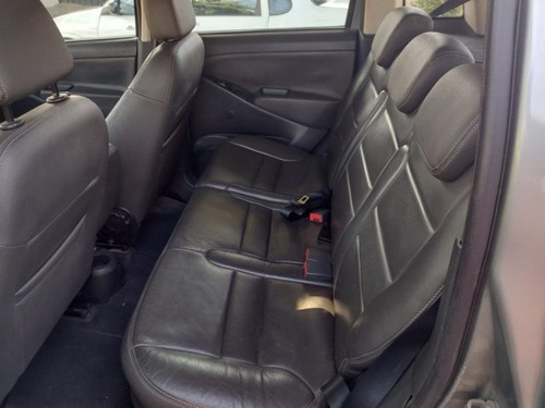 Imagem 4 de 5 de Idea 1.8 Mpi Adventure 16v Flex 4p Automatizado