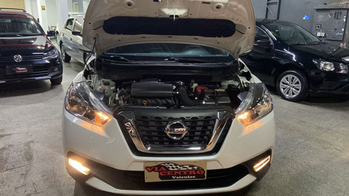 Nissan Kicks KICKS SV 1.6 16V FlexStar 5p Aut.