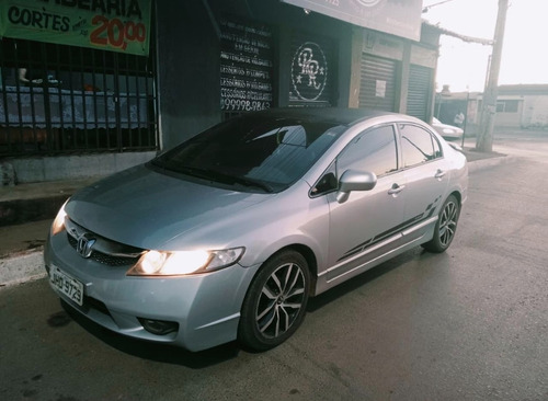 Honda Civic 1.8 Lxs Flex Aut. 4p